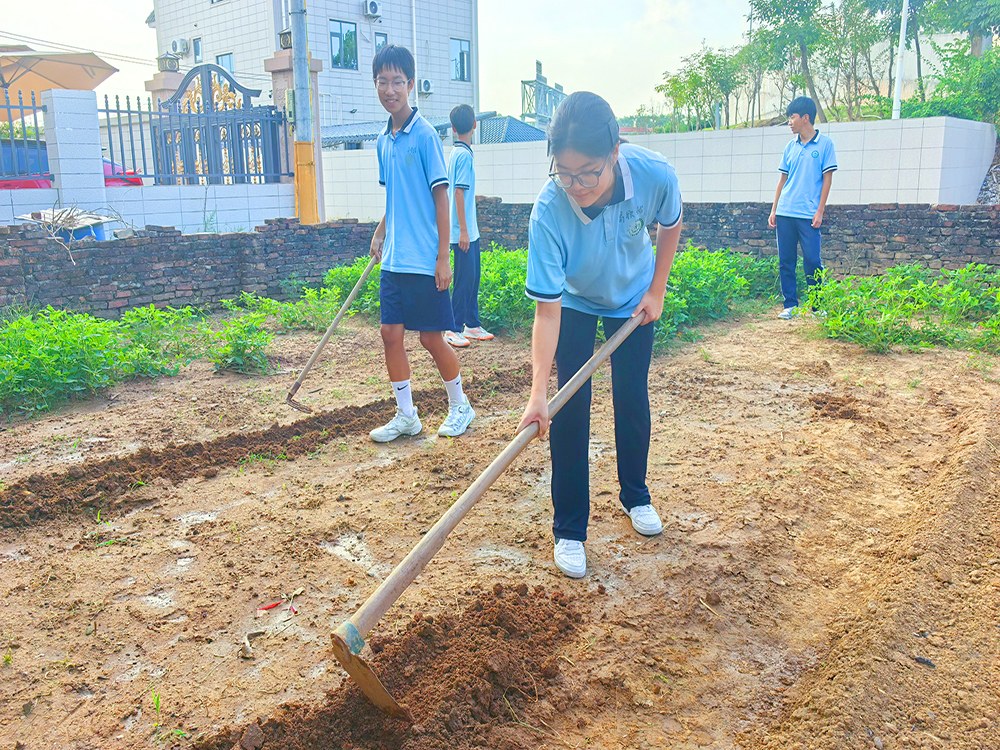 萍乡正规叛逆小孩管教中心联系电话与择校指南